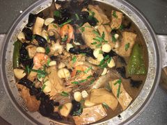 -三泉海中鲜海鲜加工零售广场(幸福时代店)