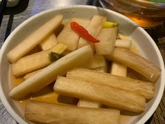 -龙巢盱眙龙虾·牛蛙·烧烤宵夜(八卦岭店)