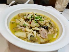 -鱼痴渔醉·食鲜集(月亮湾店)
