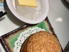 -新大咀港式茶餐厅(宝山万达店)