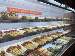 自助取餐区-马路边边串串香形象店(磐石路店)