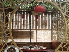 -袁小二大东北铁锅炖(吉祥村总部)