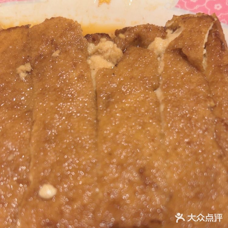 总体是好吃的！和威皇差不多但是煲仔饭比威皇的好吃