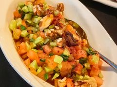 -Efes Turkish & Mediterranean Cuisine 艾菲斯餐厅(陆家嘴店)