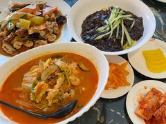 -桃园中华料理炸酱面(燕儿岛路店)