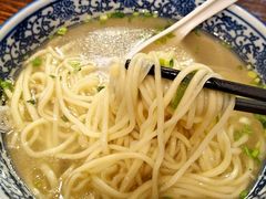 -东大桥小国抻面烧烤(长通路店)