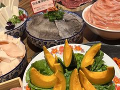 -旧街市鲜货老火锅(大光路店)