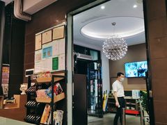 -伯顿西餐厅(厚街香榭丽店)