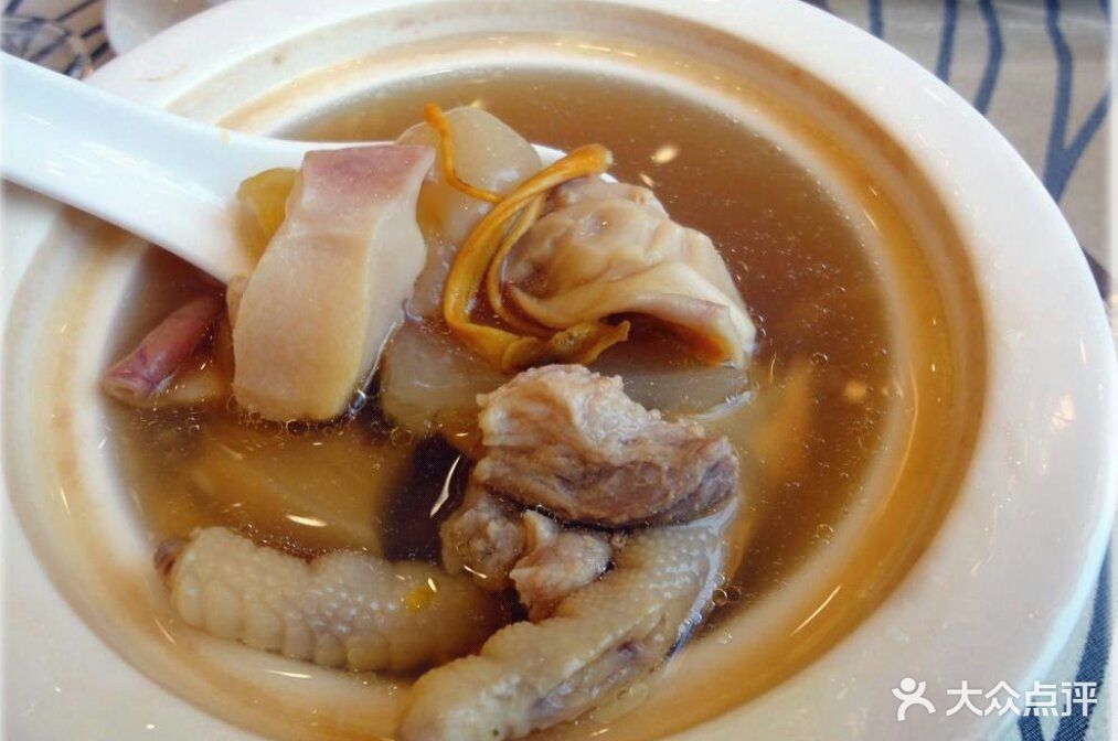 中庚喜来登酒店采悦轩中餐厅螺头汤炖花胶图片