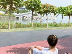 -万绿园