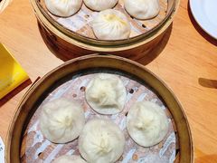 -百年龙袍蟹黄汤包(融创茂店)