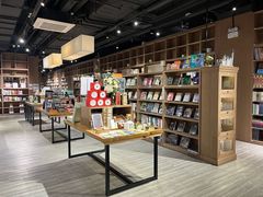 -漓江书院(三祺广场店)