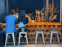 -Metal hands·铁手咖啡