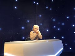 -厦门帷幕开啦红地毯蜡像艺术馆