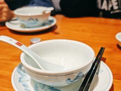 -梁姐啤酒鱼(兴坪古镇店)