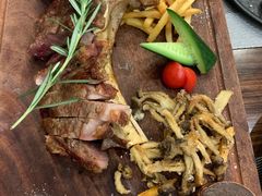 -东方豪景花园酒店·怡景旋转餐厅