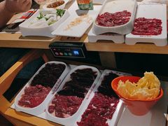 -浪里寻·臻牛养生牛肉火锅(方圆荟店)