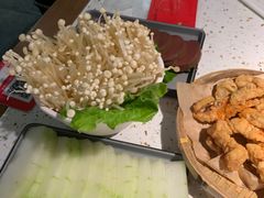 -沪小胖·小龙虾·蓝龙王(八佰伴店)