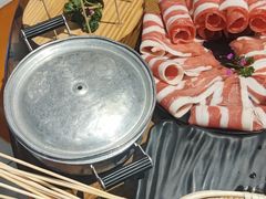 -佬土鹅肠火锅(中建大观店)