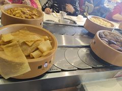 -龍歌自助小火锅(市南金茂湾店)