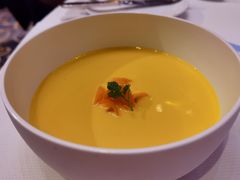 南瓜汤-AZUR聚(香格里拉饭店)