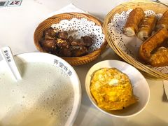 -弄堂咪道-饭香·面香·馄饨香(汇锦广场店)