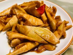 油闷野山笋-翡翠江南(国贸商城店)