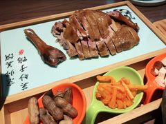 -有红鸡毛店·川菜(建设路店)