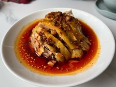 -先启半步颠小酒馆(白麓里店)