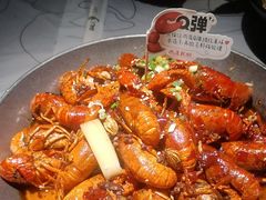 -巴厘龙虾·榜首油焖大虾(音乐学院·沿江酒馆店)