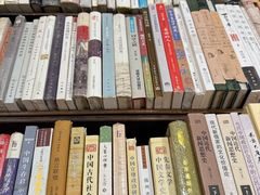 -斯多格书乡(北京大学畅春园店)