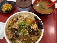 温泉蛋牛肉鳗鱼丼-食其家·牛丼咖喱(浦电路店)