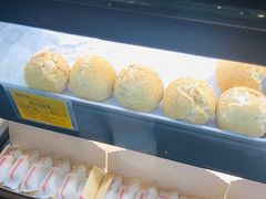 -鲍师傅糕点(江苏路店)