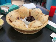-小红鲸·海鲜餐厅(轸大路店)