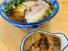 枫镇大肉-裕兴记·三虾面(西北街总店)