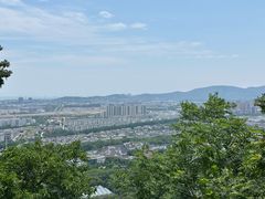 -灵岩山风景区