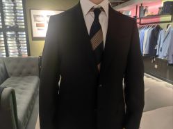 -BRANS PORO布朗斯伯勒西装高级定制·瑞璞西装(金陵店)