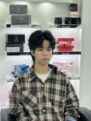 -赤道 Hair Salon
