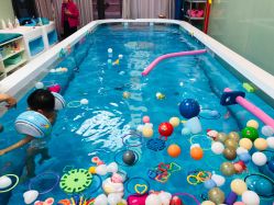 -趣游baby swim婴童游泳·盐氧护(旭辉u天地店)