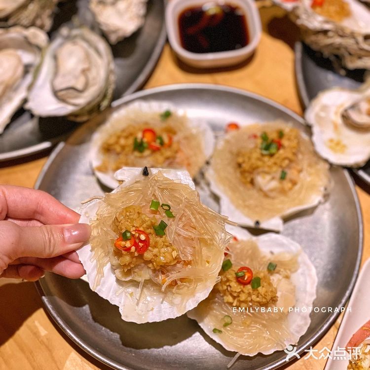 生蚝控的狂欢！深圳这家海鲜烧烤店太满足了！