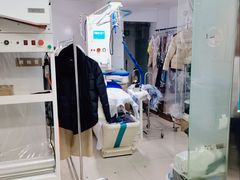 -福奈特洗衣洗鞋(宝华广场店)