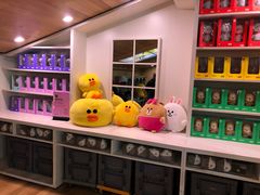 二楼-line friends(明洞旗舰店)