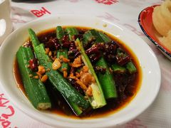 -堂瓦里·33年传统赣菜(第一街区店)