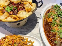 -百味地锅鸡(二店·财校分店)