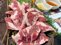 -草家酱蟹炭火烤肉店(珲春南路一店)