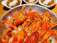 招牌干煸小龙虾-乔街深夜食堂·小龙虾·高压锅生蚝(杭州总店)