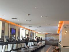 -蓝天国际游泳培训基地(华腾园店)