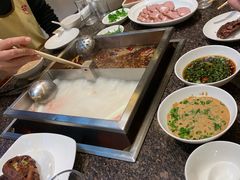 -皇城老妈·大连海鲜火锅(港湾店)