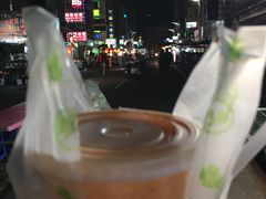 -六合夜市