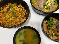 -俊杰拉面馆